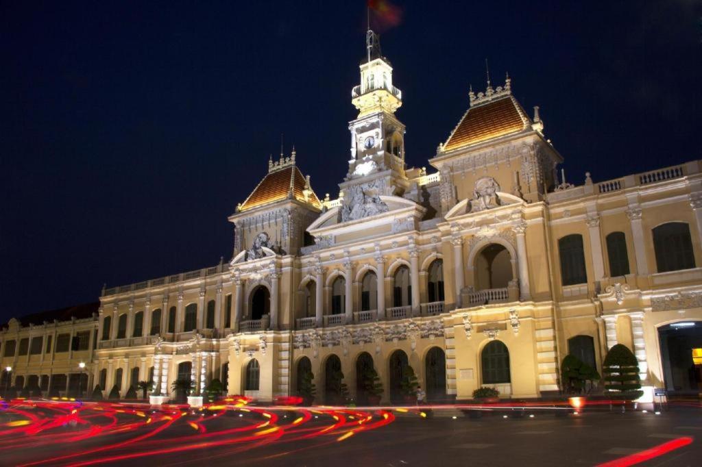 The Noble Swan Wood Park Hotel Cidade de Ho Chi Minh Exterior foto